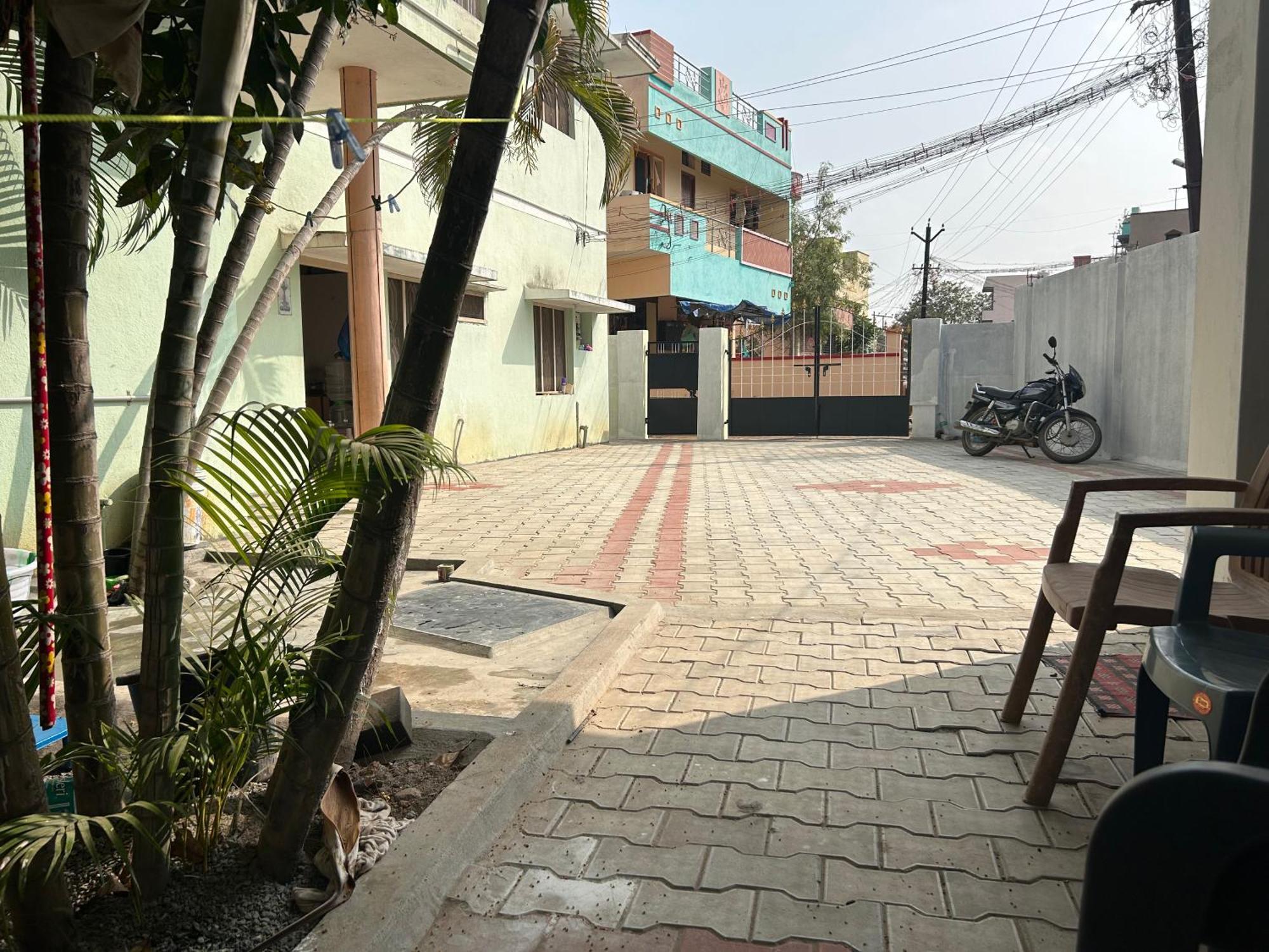 Anbu Ramana Guest House Tiruvannámalaj Kültér fotó